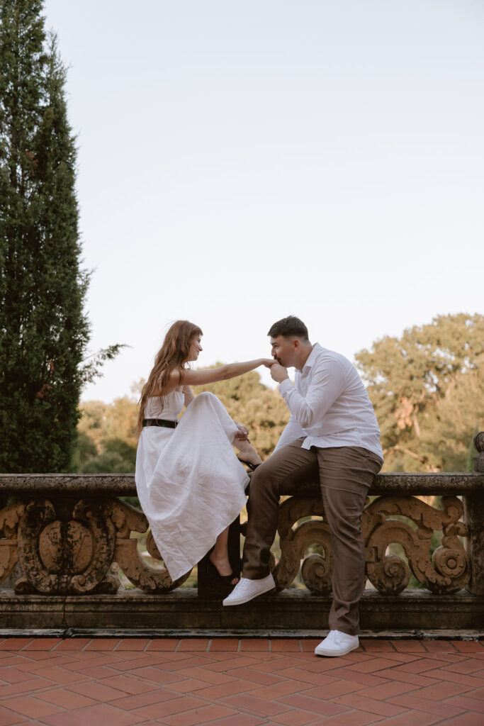 Romantic Oklahoma engagement photos