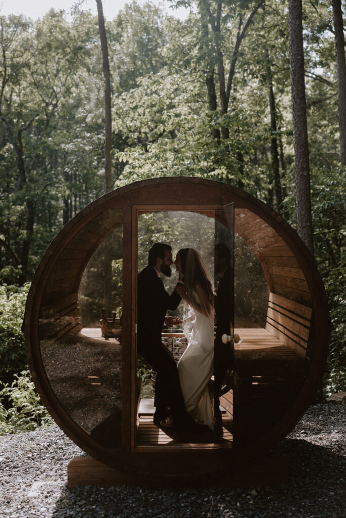 Broken Bow cabin elopement