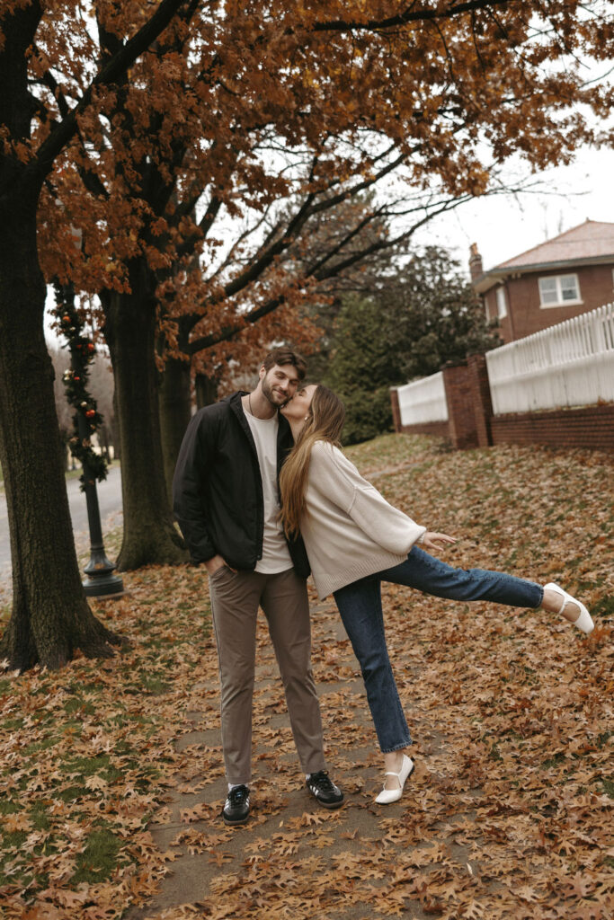 fall engagement shoot outfit ideas