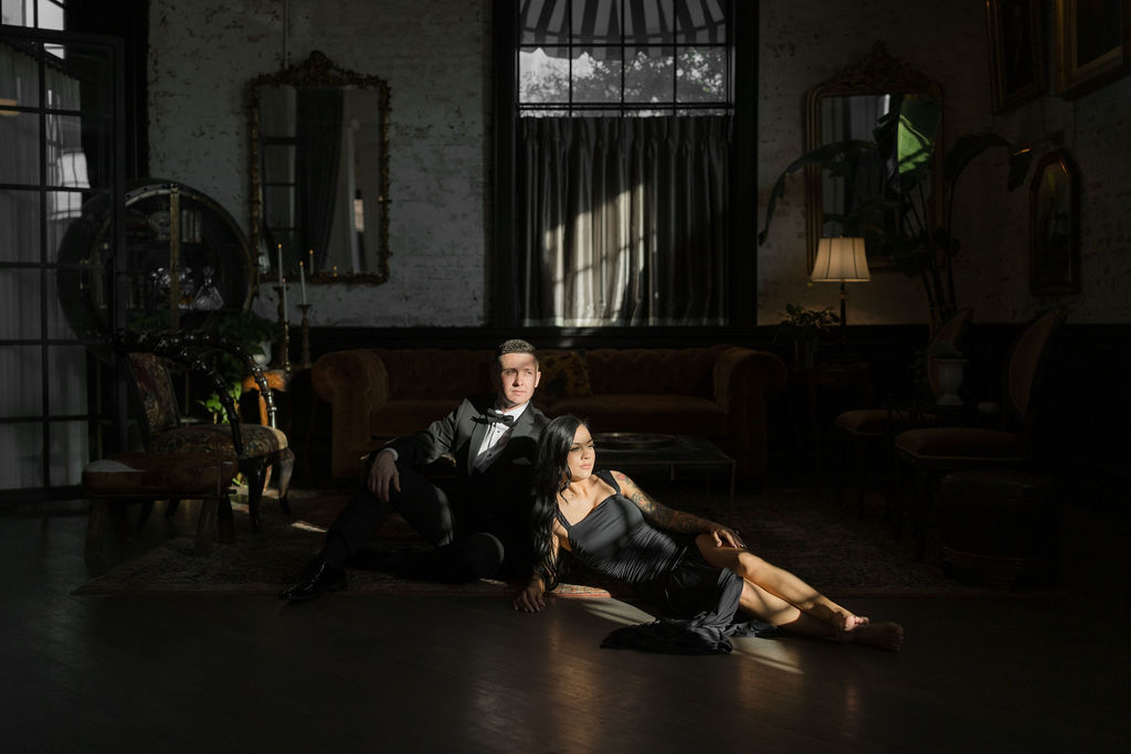 1920s-inspired engagement photos at The Mason Dallas