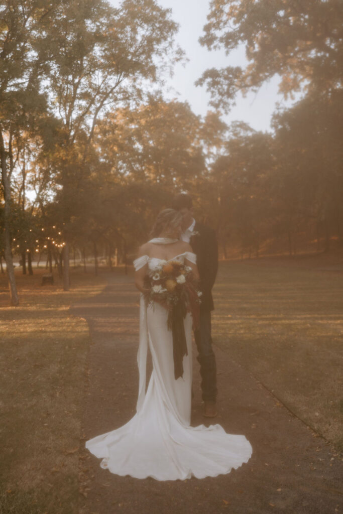 Bride and groom portraits for a fall wedding in Oklahoma