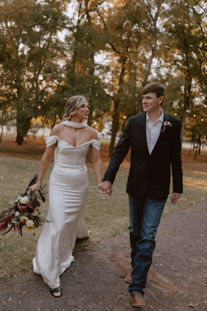 Bride and groom portraits for a fall wedding in Oklahoma