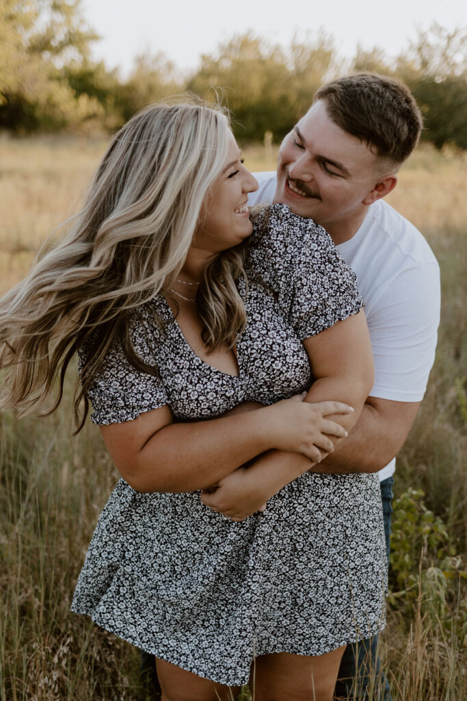 Oklahoma engagement photo location-Lake Hefner