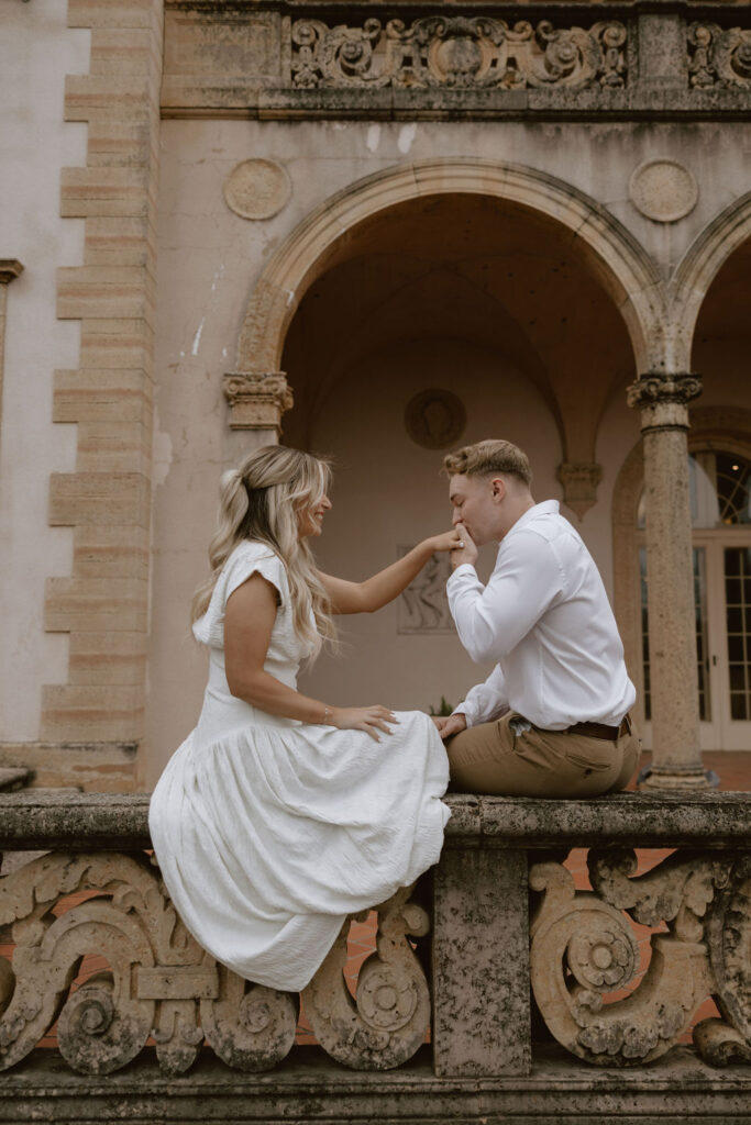 Oklahoma engagement photo location-Philbrook Museum of Art