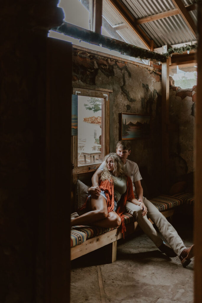Oklahoma engagement photo location-White Dog Hill