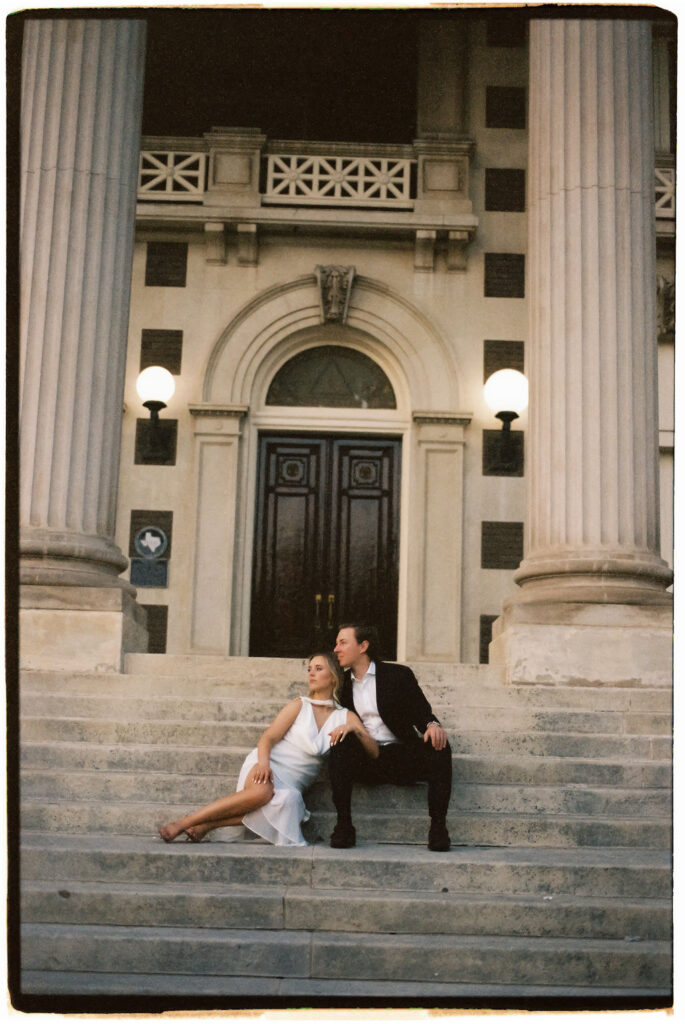 downtown Dallas Engagement Photos