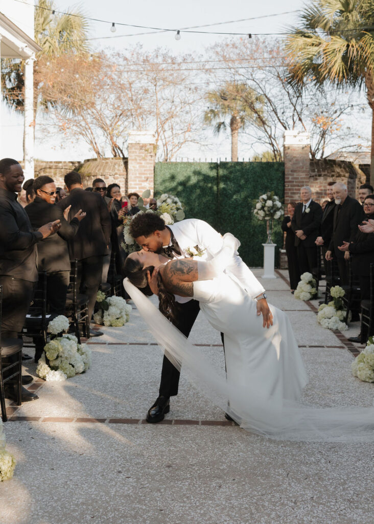 Charleston wedding ceremony at Gadsden House