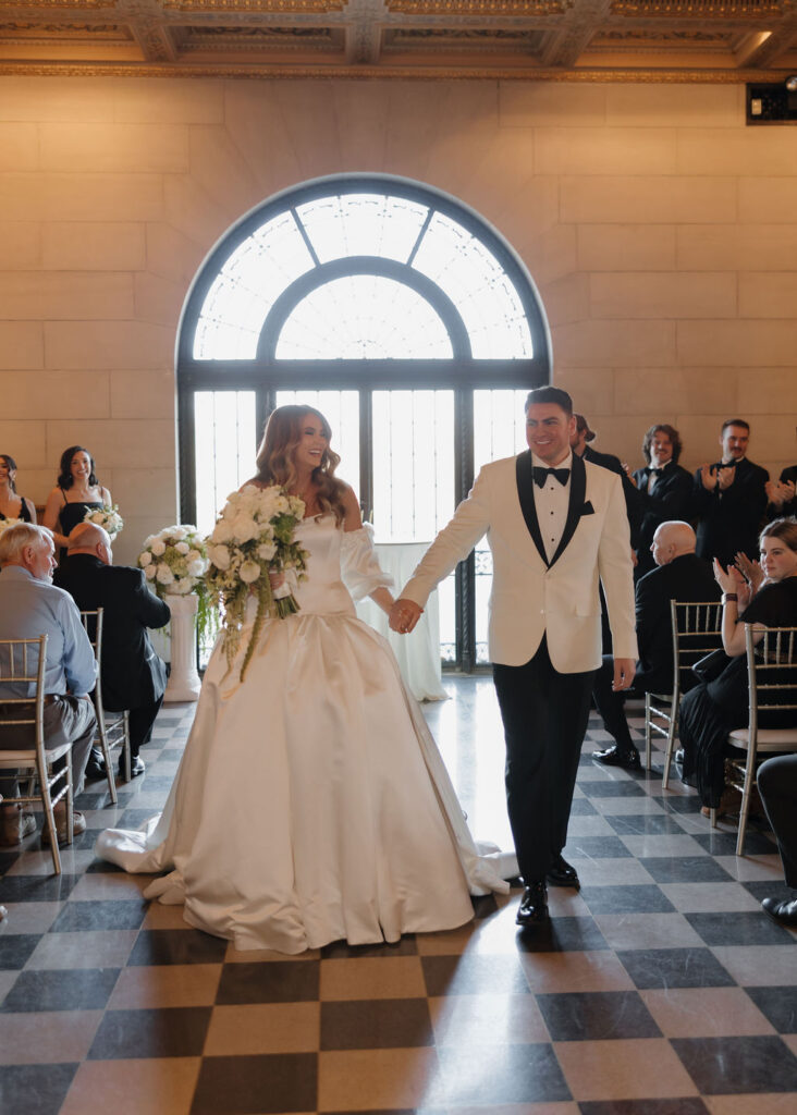 Wedding ceremony at Marland Mansion in Oklahoma
