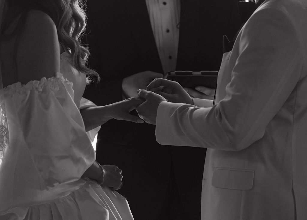 Wedding ceremony at Marland Mansion in Oklahoma