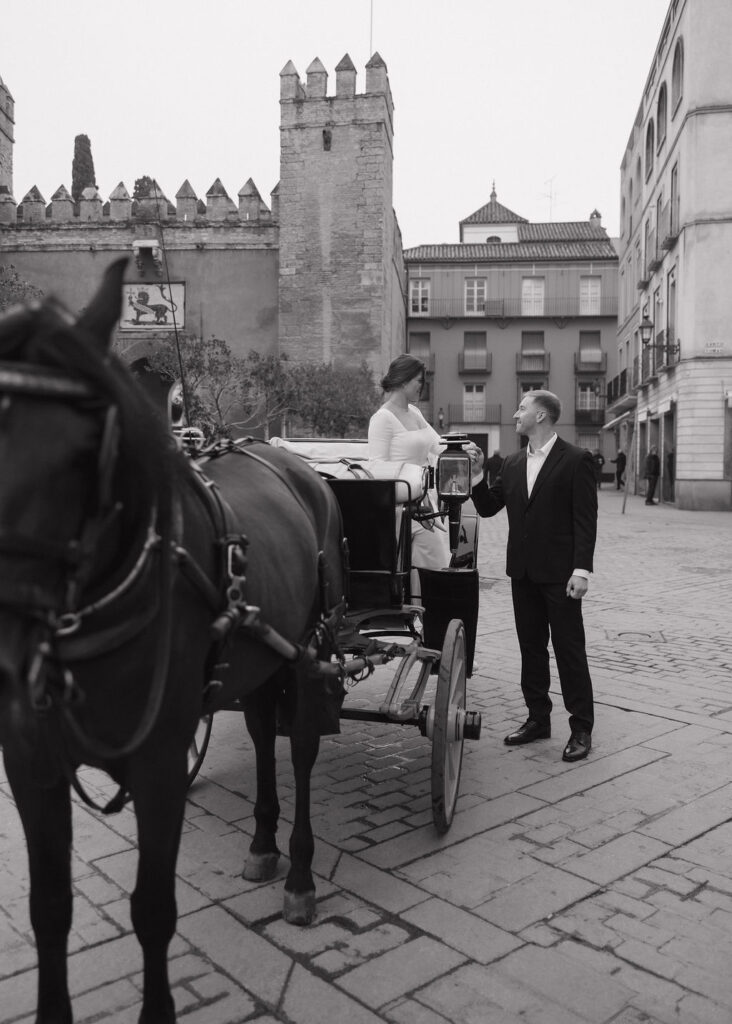 Bride and groom photos with horses in Spain