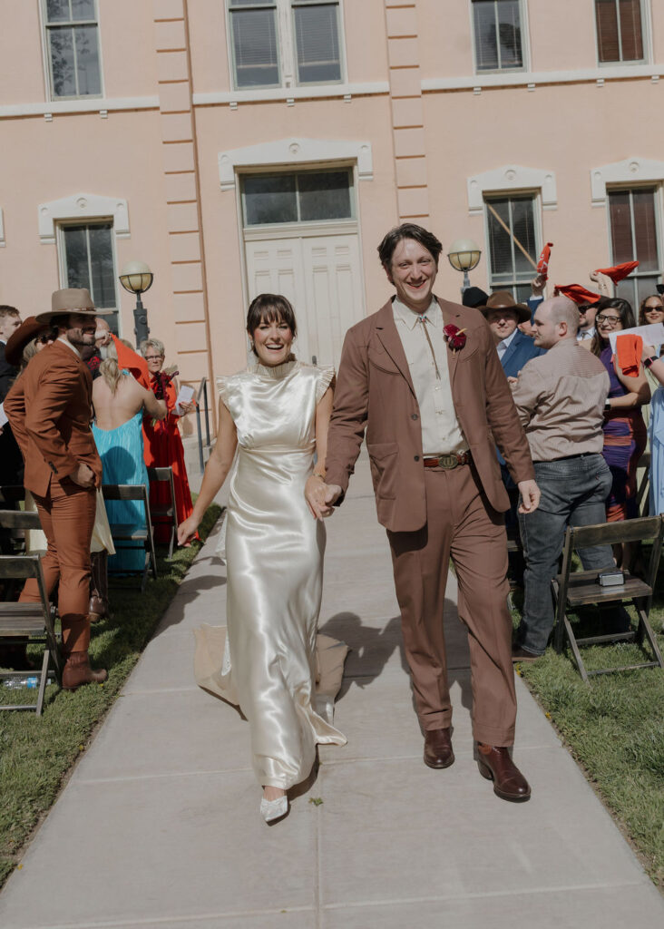 Texas micro wedding ceremony at Marfa Courthouse
