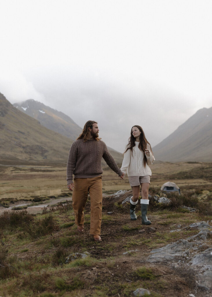 Inspiration for your Scotland engagement photos